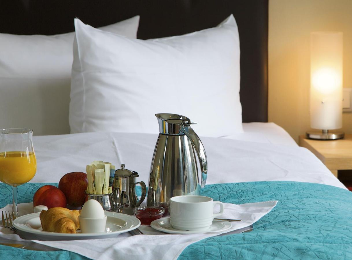 Concorde Hotel Viktoria كرونبرج إم تانوس المظهر الخارجي الصورة