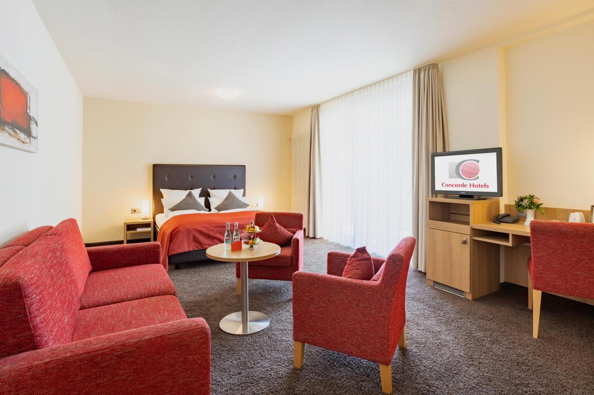 Concorde Hotel Viktoria كرونبرج إم تانوس المظهر الخارجي الصورة