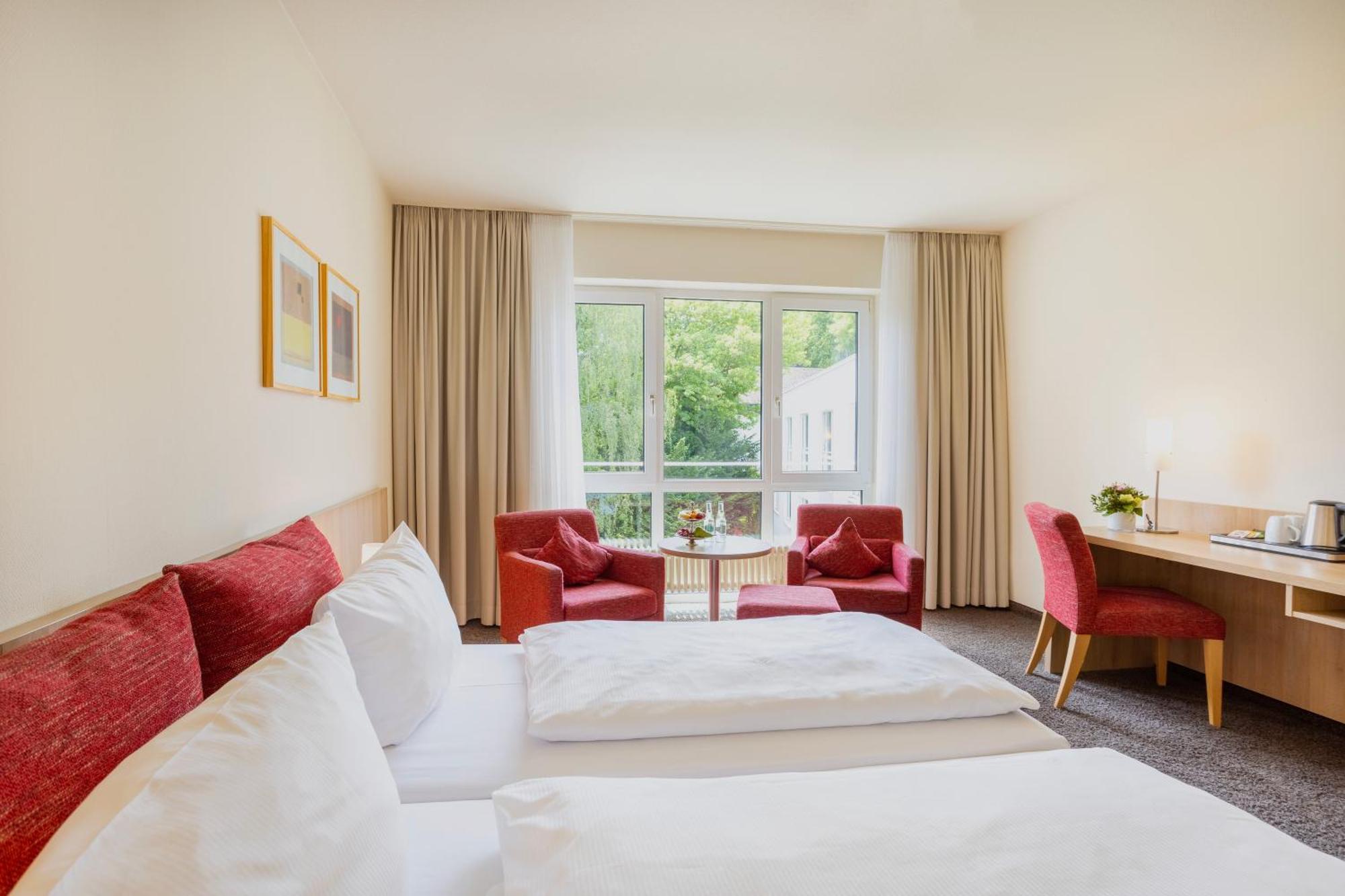 Concorde Hotel Viktoria كرونبرج إم تانوس المظهر الخارجي الصورة